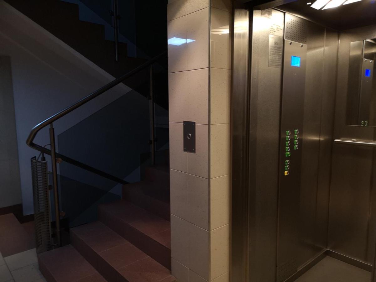 Apartamento City Center Pitstop Varsovia Exterior foto